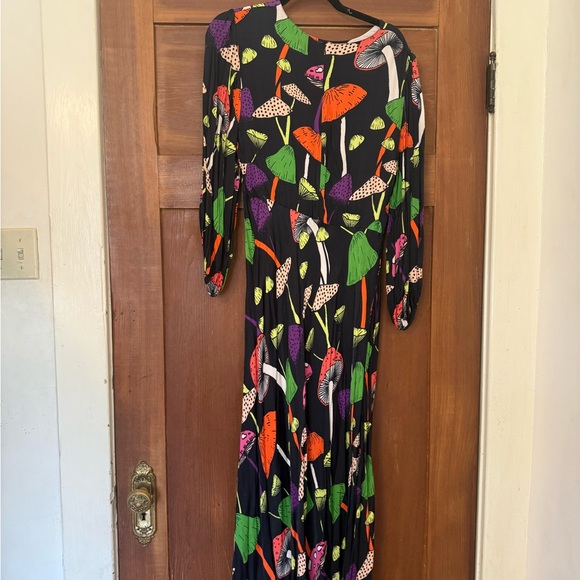 Farm Rio Mushroom Dress XL - Picture 2 of 3